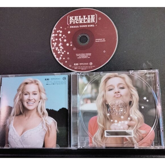 Kellie Pickler Small Town Girl CD - Picture 3 of 6